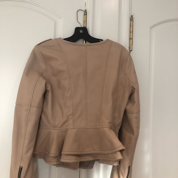 Leather jacket - Picture 2 of 2